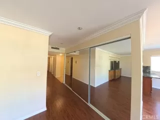 Photo #5: SW25256754 Listing 