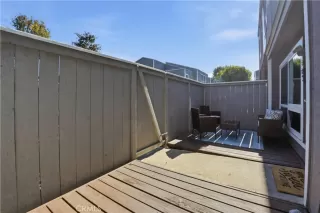 Photo #3: SW25268506 Listing