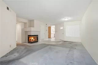 Photo #2: SW26004698 Listing 