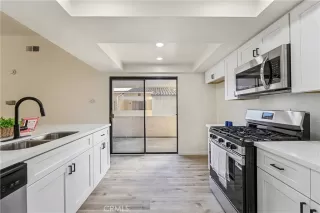 Photo #6: SW26013016 Listing 