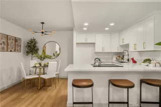 Photo #3: SW26023006 Listing