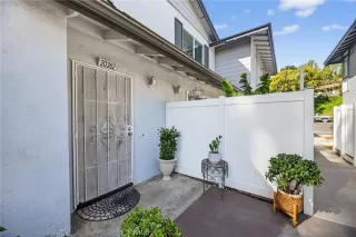 Photo #3: SW26023725 Listing 