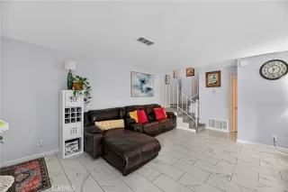 Photo #5: SW26023725 Listing 