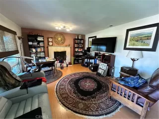 Photo #4: SW26037693 Listing