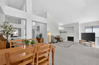 Photo #5: SW26042855 Listing