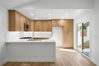 Photo #1: SW26056107 Listing