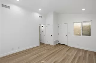 Photo #6: SW26056107 Listing