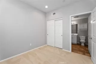 Photo #3: SW26057955 Listing 