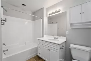 Photo #5: SW26057955 Listing 