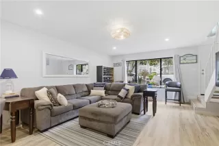 Photo #4: SW26066369 Listing 