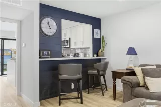 Photo #6: SW26066369 Listing 