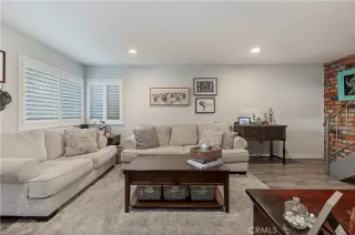 Photo #1: SW26074403 Listing