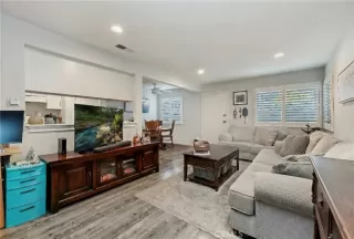 Photo #2: SW26074403 Listing