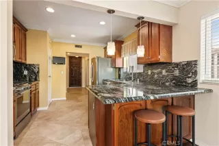 Photo #5: SW26079271 Listing 