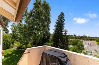 Photo #3: SW26097132 Listing