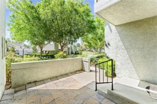 Photo #5: SW26104459 Listing 