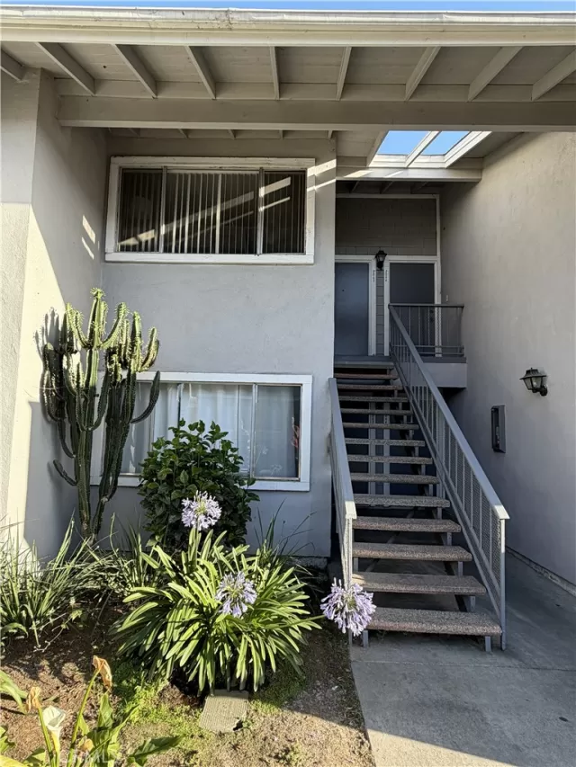 MLS: SW26126035 Condo For Sale