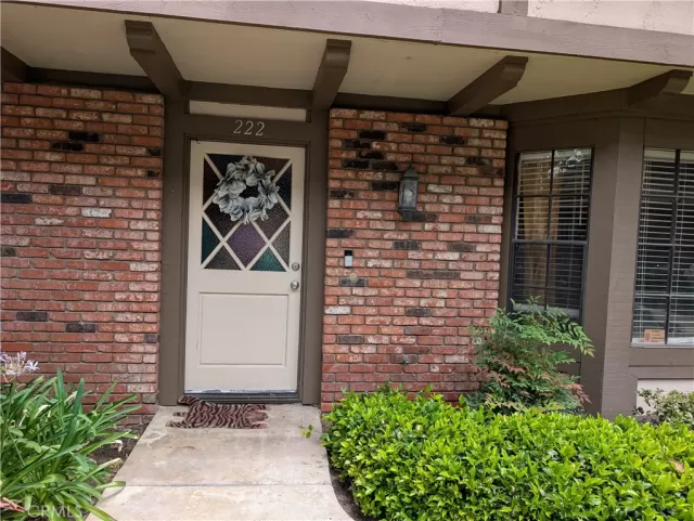 MLS: SW26134484 Condo For Sale