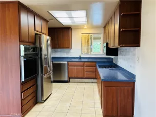 Photo #4: SW26141628 Listing 