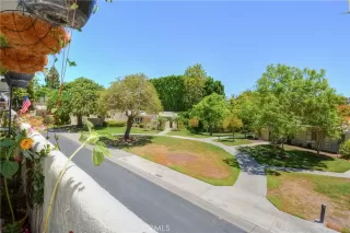 Photo #2: TR22152309 Listing