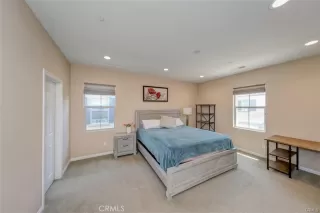 Photo #4: TR22155783 Listing