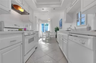 Photo #5: TR22221644 Listing 