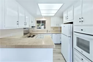 Photo #5: TR22225522 Listing