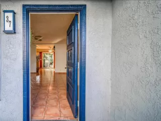 Photo #1: TR23026878 Listing 