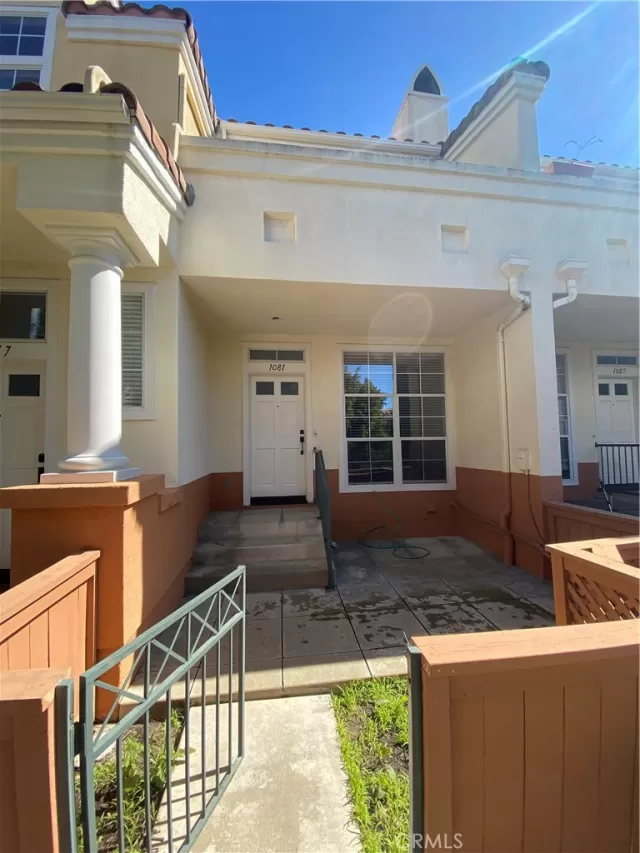 MLS: TR23029682 Condo For Sale