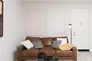 Photo #5: TR23051445 Listing 