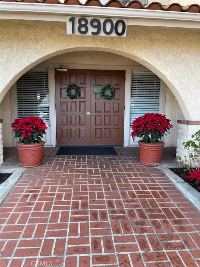 MLS: TR23057739 Condo For Sale