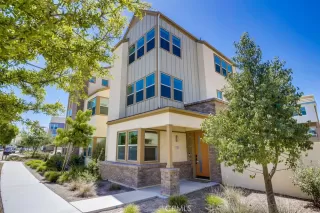 Photo #1: TR23068065 Listing