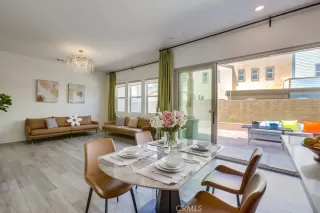 Photo #3: TR23068065 Listing