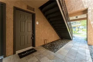 Photo #4: TR23077553 Listing 