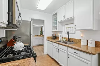 Photo #6: TR23086001 Listing 