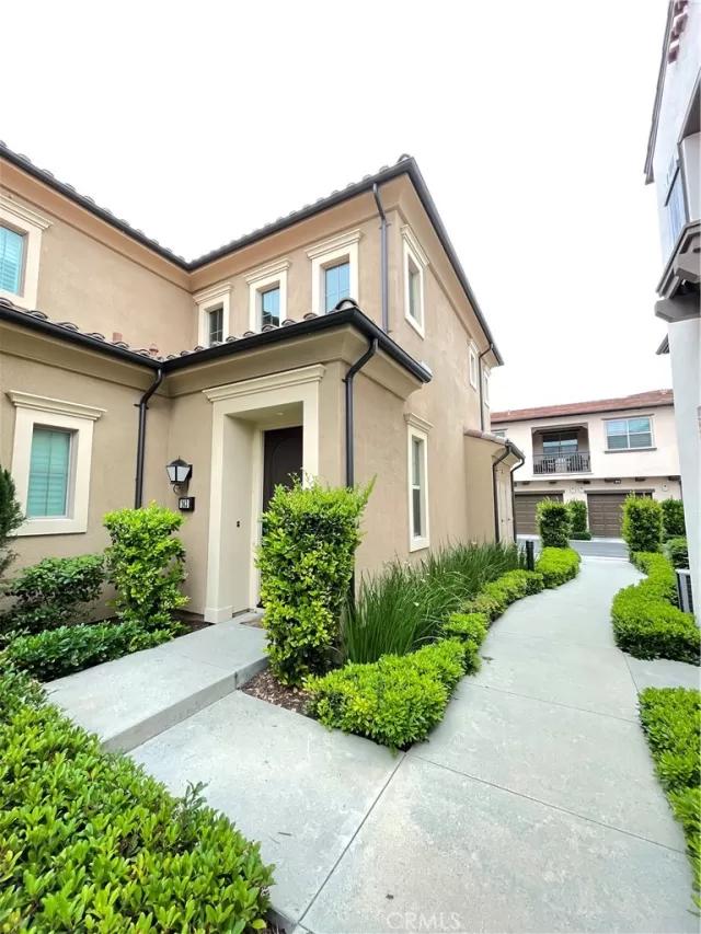 MLS: TR23091919 Condo For Sale