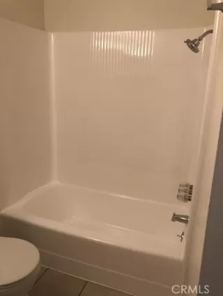 Photo #6: TR23107851 Listing