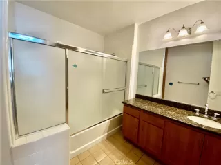 Photo #5: TR23132003 Listing