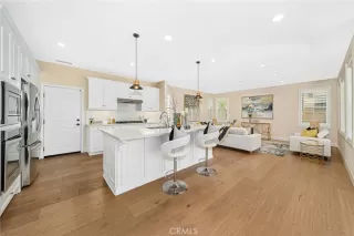 Photo #6: TR23136791 Listing 