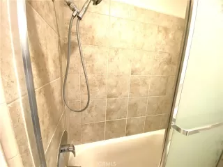 Photo #6: TR23141493 Listing 