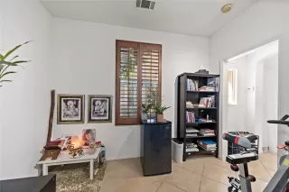 Photo #6: TR23147275 Listing 