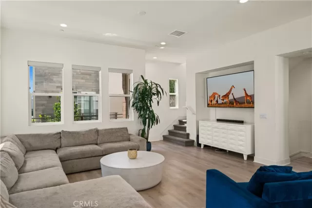 MLS: TR23150012 Condo For Sale