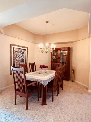 Photo #5: TR23150780 Listing