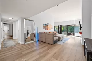 Photo #2: TR23152285 Listing 