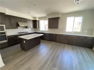 Photo #3: TR23183242 Listing 