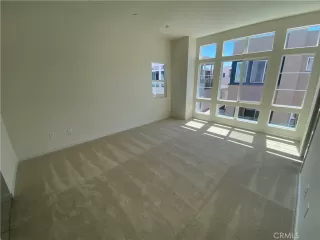 Photo #5: TR23183242 Listing 