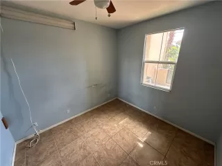 Photo #4: TR23184380 Listing 