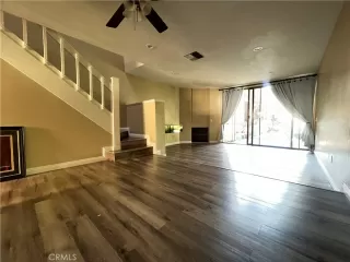 Photo #1: TR23190884 Listing 