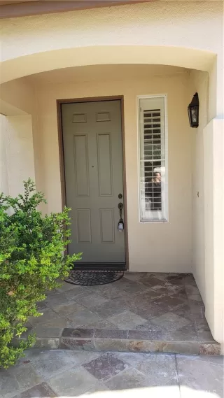 Photo #4: TR23196022 Listing 