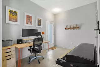 Photo #2: TR23199446 Listing 